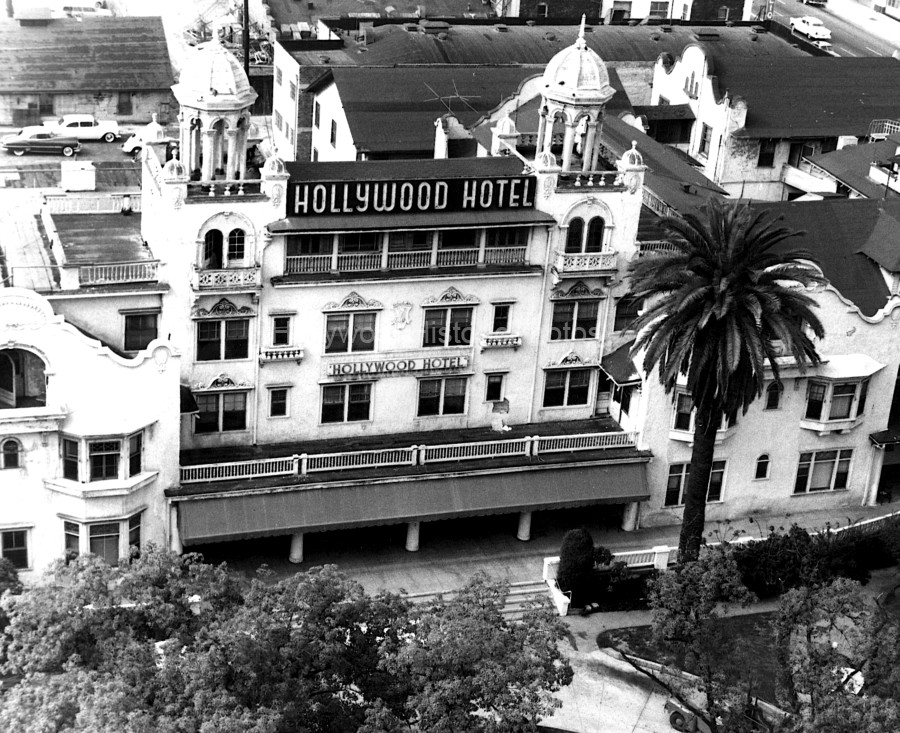 Hollywood Hotel 1956 1.jpg
